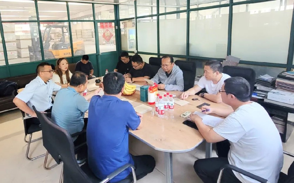 宁津县人民医院领导一行莅临优珏工厂考察调研